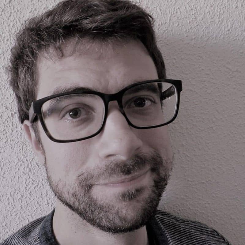 bruno_angelo_smile_800x800